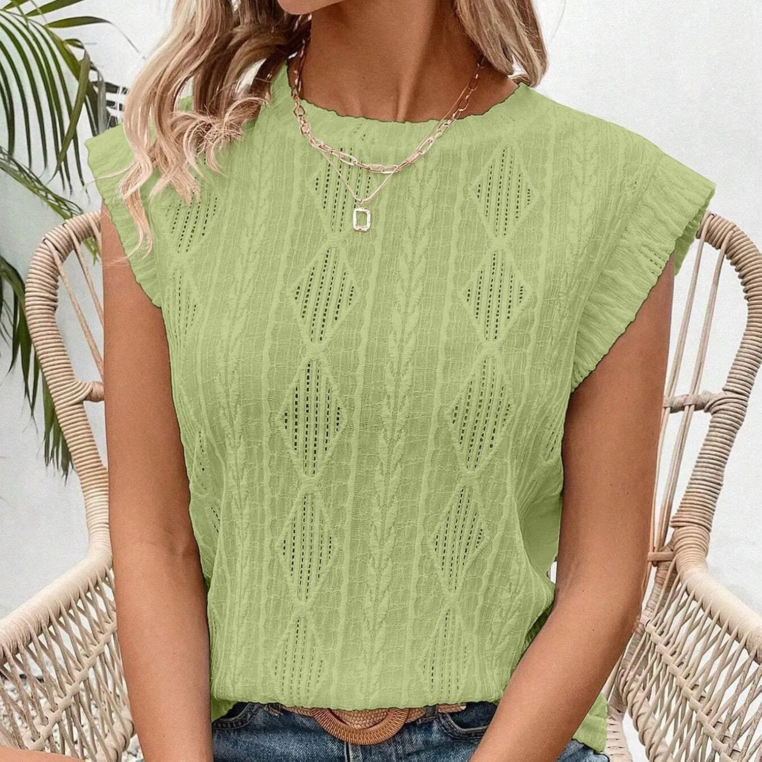 Women's Summer Tank Tops Casual Crewneck Sleeveless Shirts Comfy Lightweight Crochet Knit Texture Tank Top Blouses